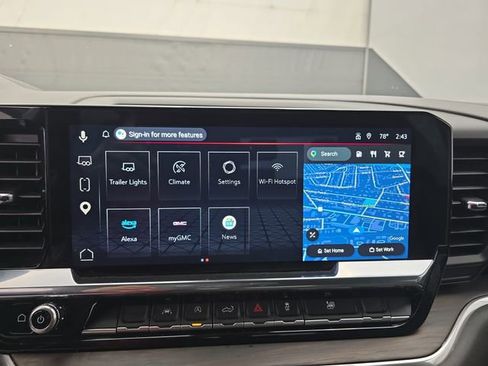 Used 2025 GMC Sierra 1500 SLT image 30