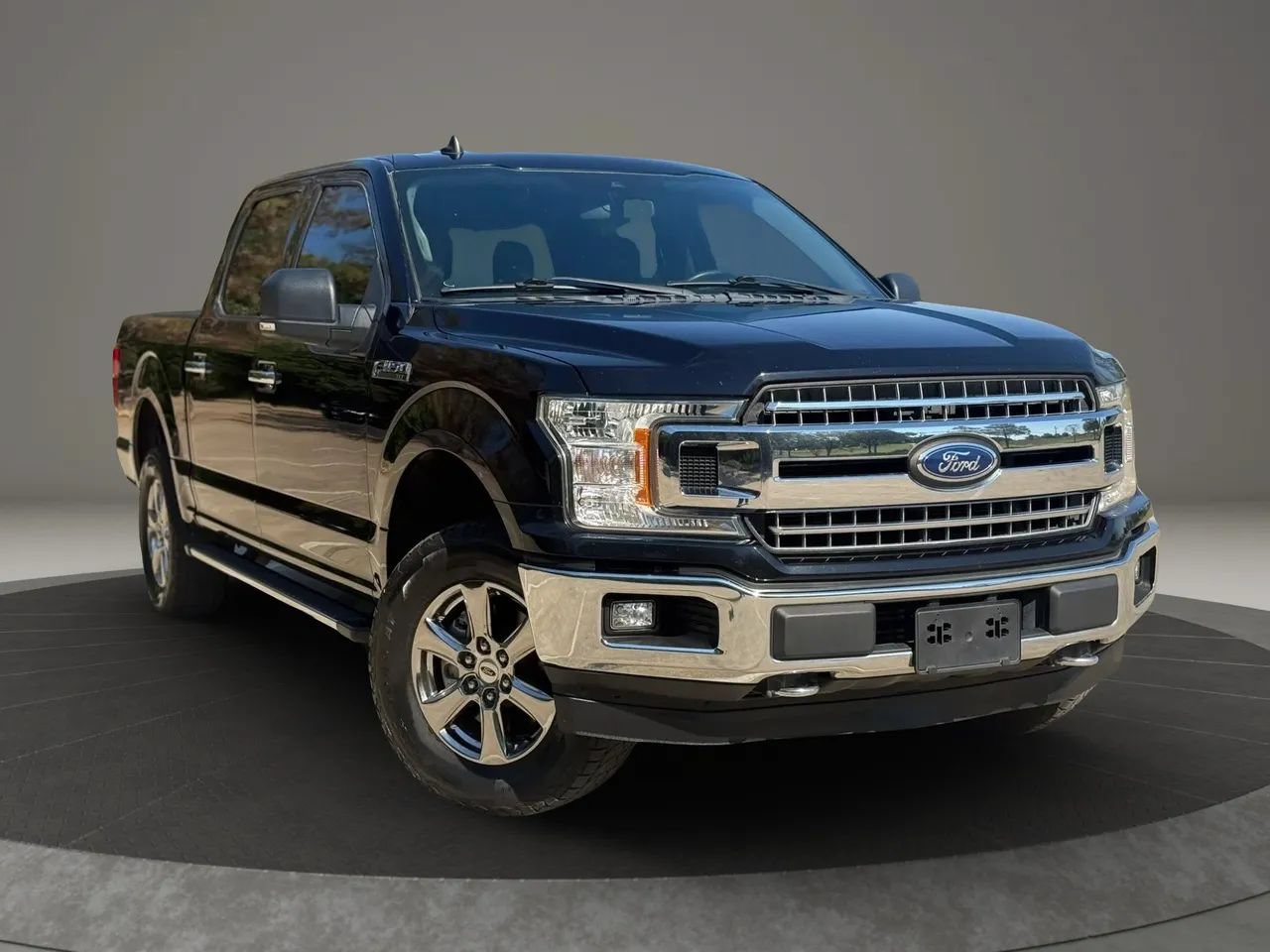 Used 2020 Ford F150 XLT w/ Equipment Group 302A Luxury AWD/4WD image 11
