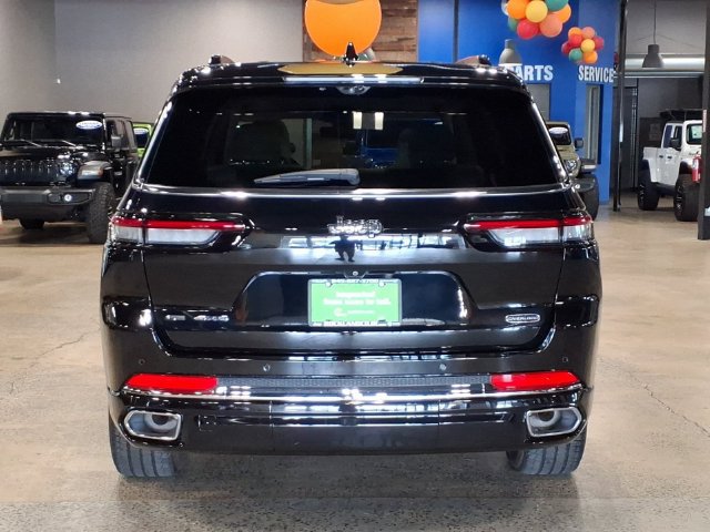 Used 2021 Jeep Grand Cherokee L Overland w/ Advanced Protech Group III AWD/4WD image 6