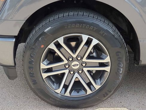 Used 2023 Ford F150 XL w/ STX Appearance Package RWD image 4
