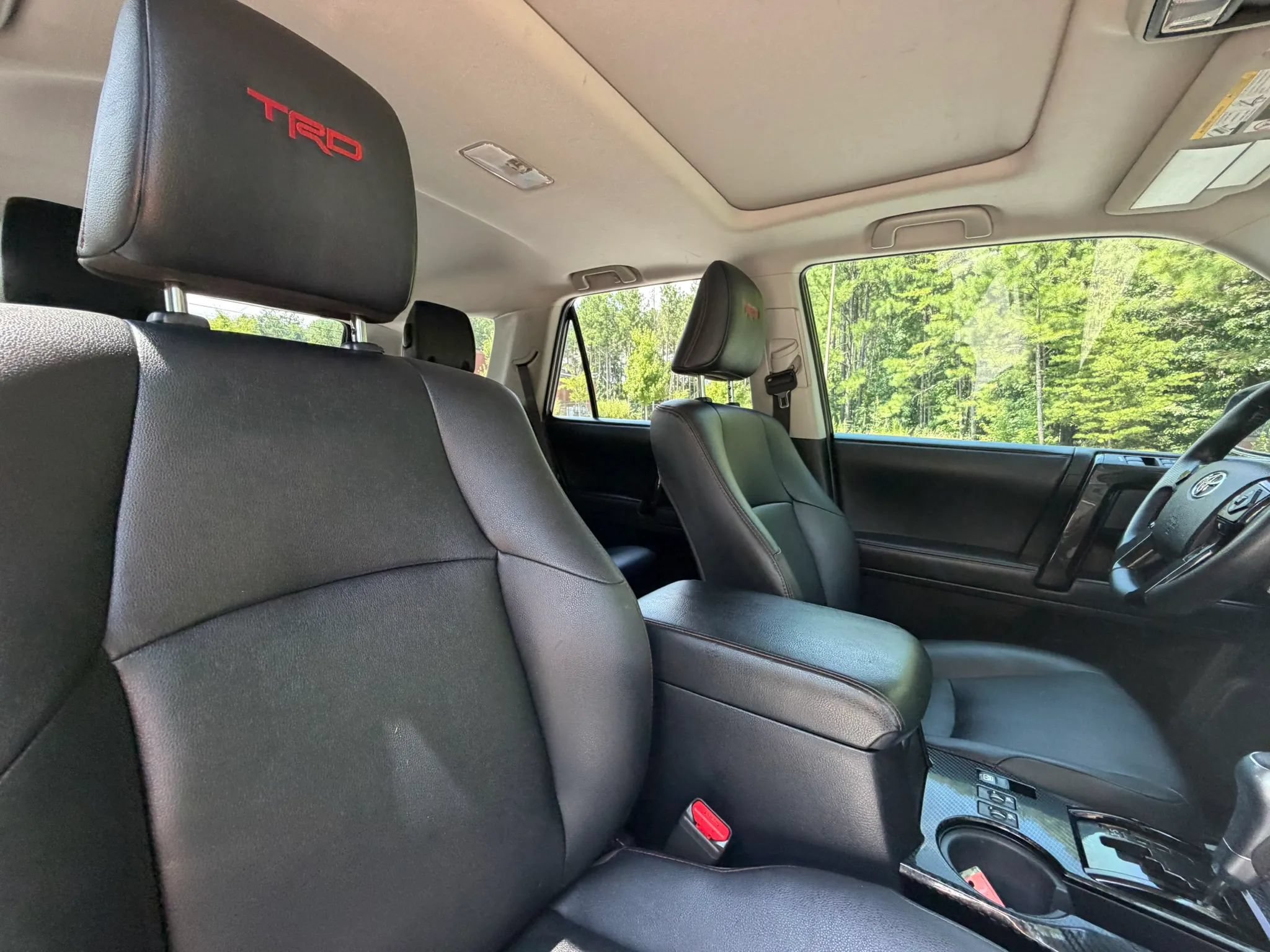 Used 2020 Toyota 4Runner TRD Off-Road Premium w/ Moonroof Package AWD/4WD image 26