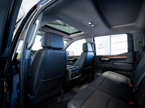 Used 2023 GMC Sierra 1500 Denali w/ Denali Reserve Package image 46