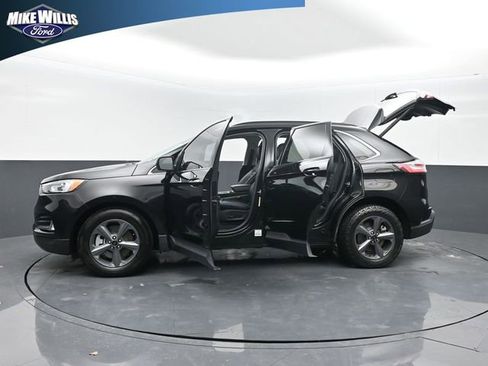 Used 2022 Ford Edge SEL w/ Sport Appearance Package image 28