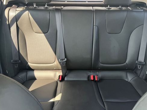 Used 2024 Buick Encore GX Sport Touring image 34