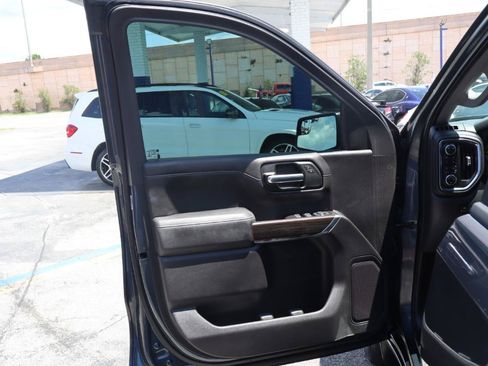 Used 2019 Chevrolet Silverado 1500 LT w/ All-Star Edition AWD/4WD image 10