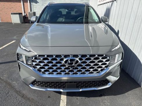 Used 2023 Hyundai Santa Fe Limited image 2