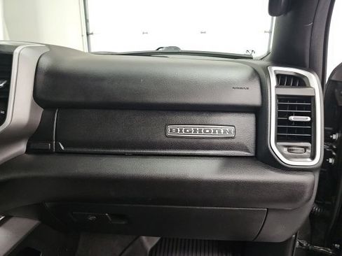 Used 2020 RAM 1500 Big Horn AWD/4WD image 37