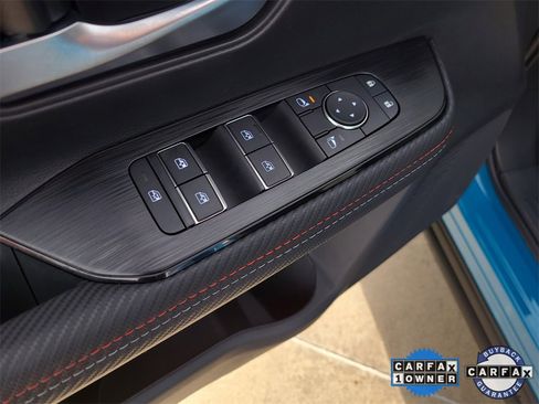 Certified 2025 Nissan Kicks SR w/ Interior Electronics Package image 19