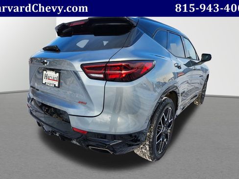 Used 2024 Chevrolet Blazer RS w/ Driver Confidence II Package image 4