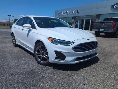 Used 2019 Ford Fusion SEL FWD image 3