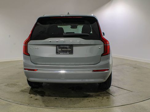 New 2026 Volvo XC90 T8 Ultra w/ Protection Package Premier AWD/4WD image 4