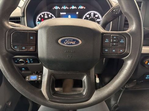 Used 2021 Ford F150 XL image 18