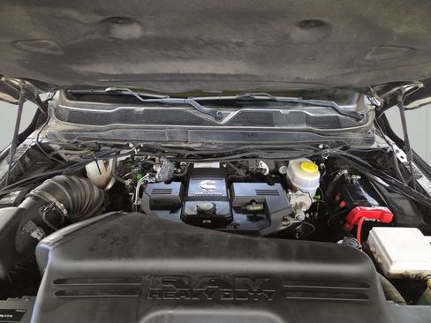 Used 2022 RAM 2500 Tradesman image 9