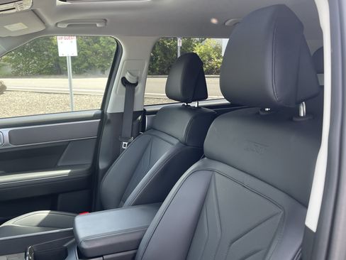 Certified 2025 Hyundai Santa Fe XRT AWD/4WD image 20