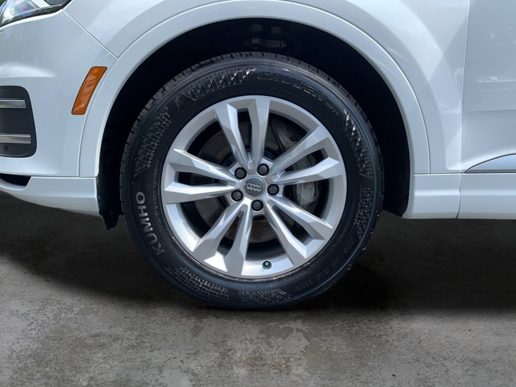 Used 2018 Audi Q7 3.0T Premium Plus AWD/4WD image 48