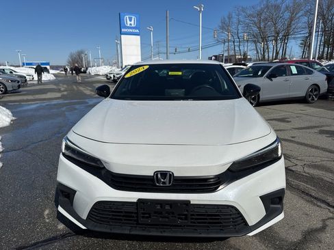 Used 2024 Honda Civic Sport image 2