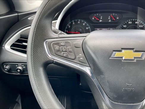 Used 2023 Chevrolet Malibu LT FWD image 10