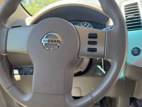 Used 2012 Nissan Frontier SV RWD image 29
