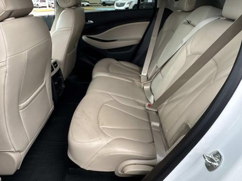 Used 2020 Buick Envision Essence FWD image 14