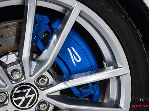 Used 2024 Volkswagen Golf R 4-Door image 14