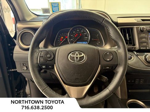 Used 2015 Toyota RAV4 Limited image 7
