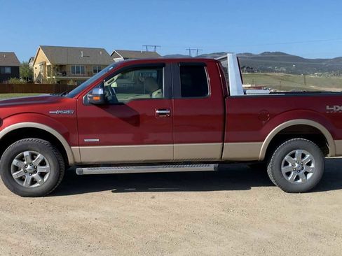 Used 2014 Ford F150 Lariat w/ Lariat Chrome Package image 5