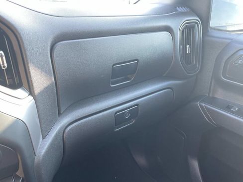 Used 2022 Chevrolet Silverado 1500 Custom RWD image 40