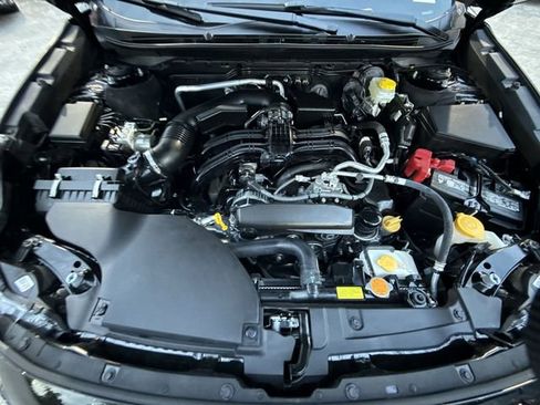 Certified 2025 Subaru Outback Touring AWD/4WD image 27