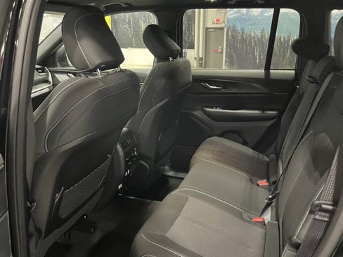 New 2026 Jeep Grand Cherokee Laredo X AWD/4WD image 13