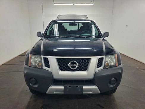 Used 2011 Nissan Xterra S image 2