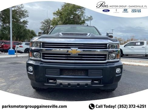 Used 2017 Chevrolet Silverado 2500 High Country w/ Duramax Plus Package image 9