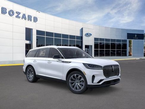 New 2026 Lincoln Aviator 2WD image 8