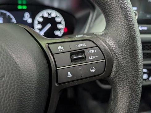 Used 2025 Honda HR-V LX image 16