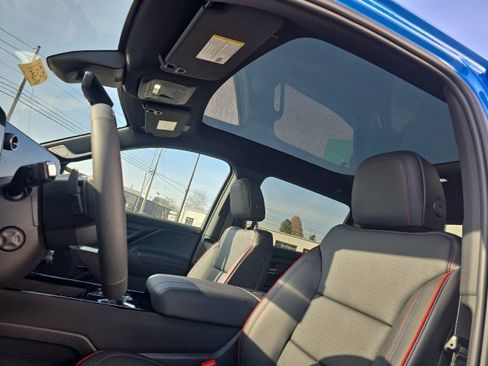 New 2025 Chevrolet Silverado EV RST image 5