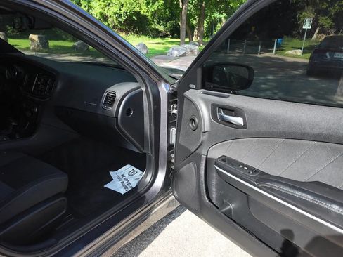 Used 2019 Dodge Charger Scat Pack RWD image 20