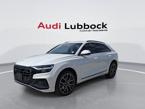 Used 2022 Audi Q8 Premium Plus AWD/4WD image 4