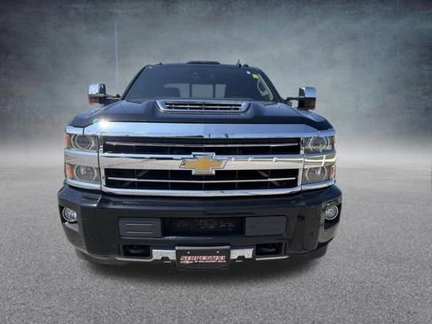 Used 2019 Chevrolet Silverado 3500 High Country AWD/4WD image 3