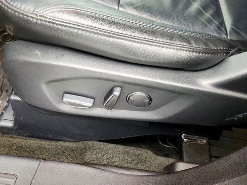 Used 2017 Ford Explorer XLT w/ Equipment Group 202A image 12