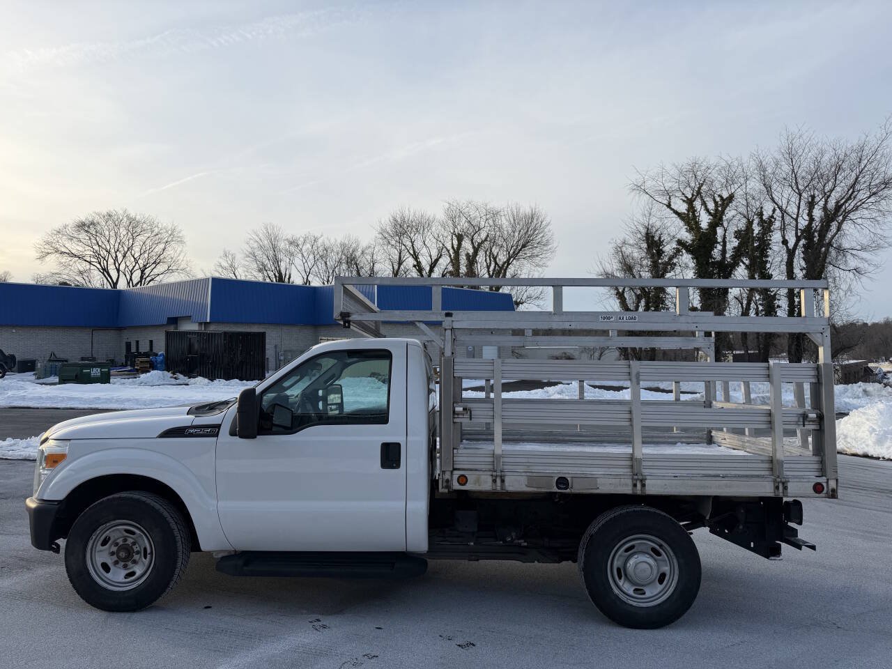 Used 2013 Ford F250 XL RWD image 3