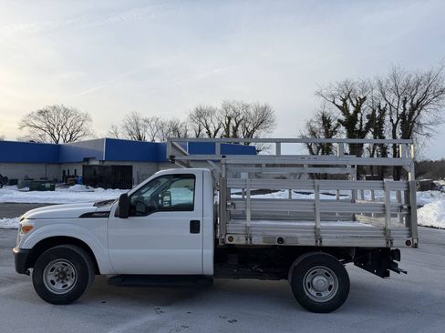 Used 2013 Ford F250 XL RWD image 3