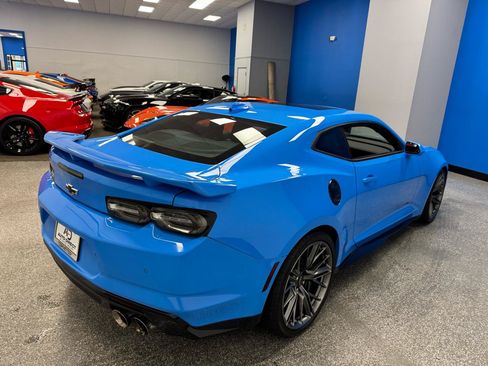 Used 2023 Chevrolet Camaro ZL1 RWD image 7