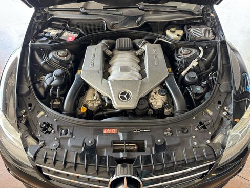 Used 2009 Mercedes-Benz CL 63 AMG image 21