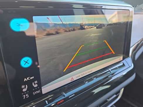 New 2026 Volkswagen Atlas SE image 22