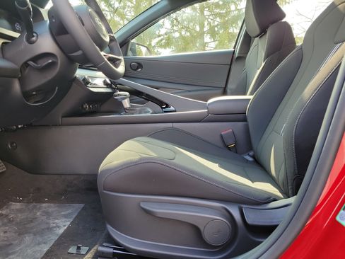 New 2026 Hyundai Elantra SEL Sport Premium w/ Cargo Package image 16