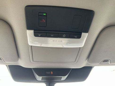 Certified 2024 Nissan Pathfinder SL w/ Cargo Package AWD/4WD image 17