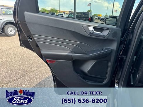 Used 2024 Ford Escape ST-Line Select w/ Tech Pack #2 AWD/4WD image 31
