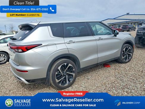 Used 2022 Mitsubishi Outlander SE FWD image 4