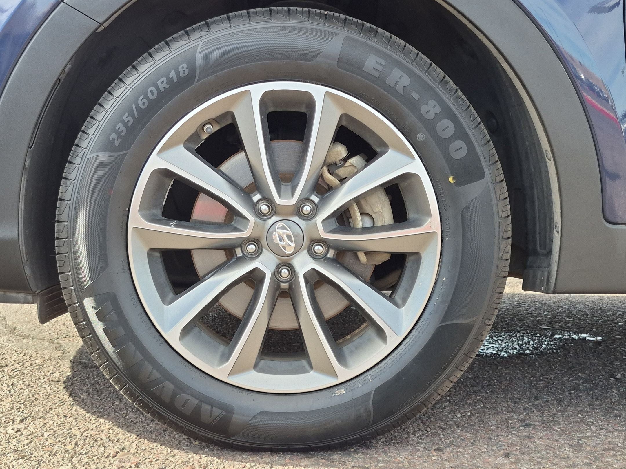 Used 2018 Hyundai Santa Fe SE FWD image 10