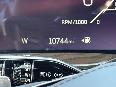 Certified 2025 Cadillac Escalade Sport Platinum AWD/4WD image 26