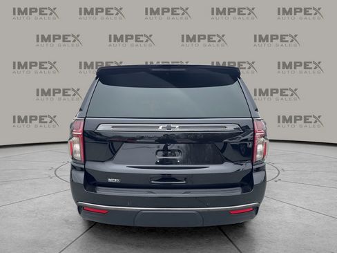 Used 2021 Chevrolet Suburban Z71 image 4